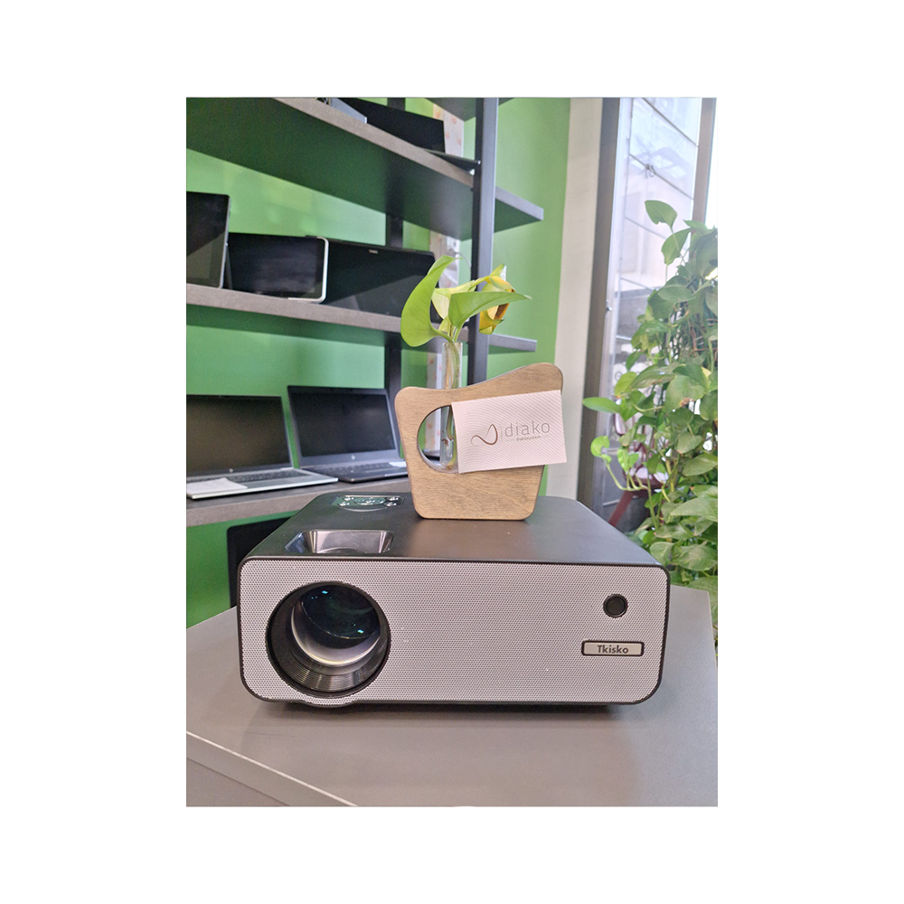 ویدئو پروژکتور TKISKO استوک مدل TO1